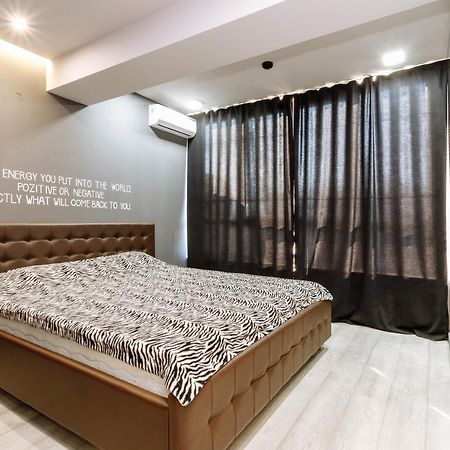 Near Shopping Malldova And Kaufland Wi-Fi Apartment Chisinau Ngoại thất bức ảnh